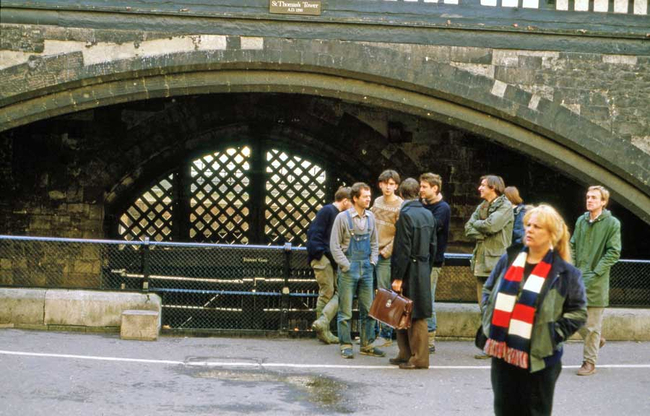 Tower Hill Excavation team visit to the Tower of London