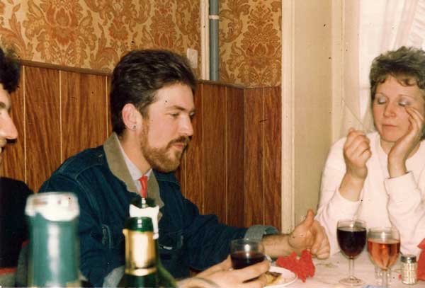 Zut Alors - Annie Upson checks her make-up in an imaginary mirror in case Sacha Distel appears. Jonathan Drake wonders why he went all the  way to France to sit in somewhere that looks like the Baynard's